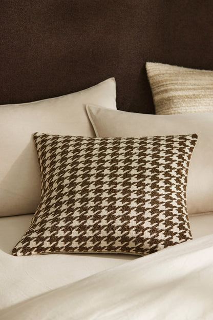 Houndstooth Cushion | Cocoa