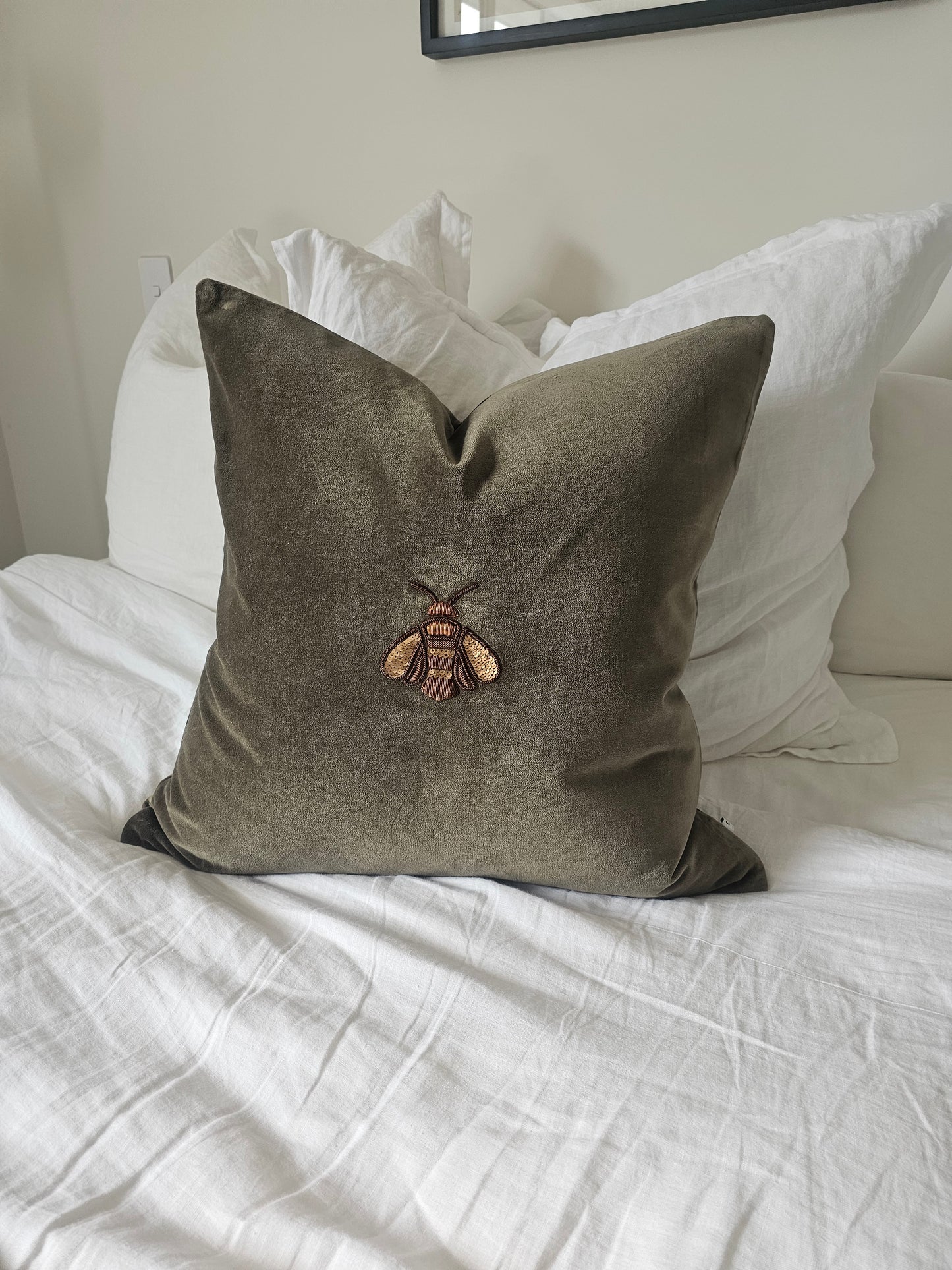 HAND EMBROIDERED - Bee Cushion | Green