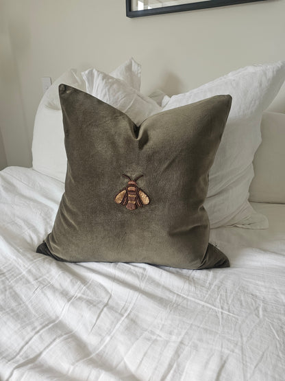 HAND EMBROIDERED - Bee Cushion | Green