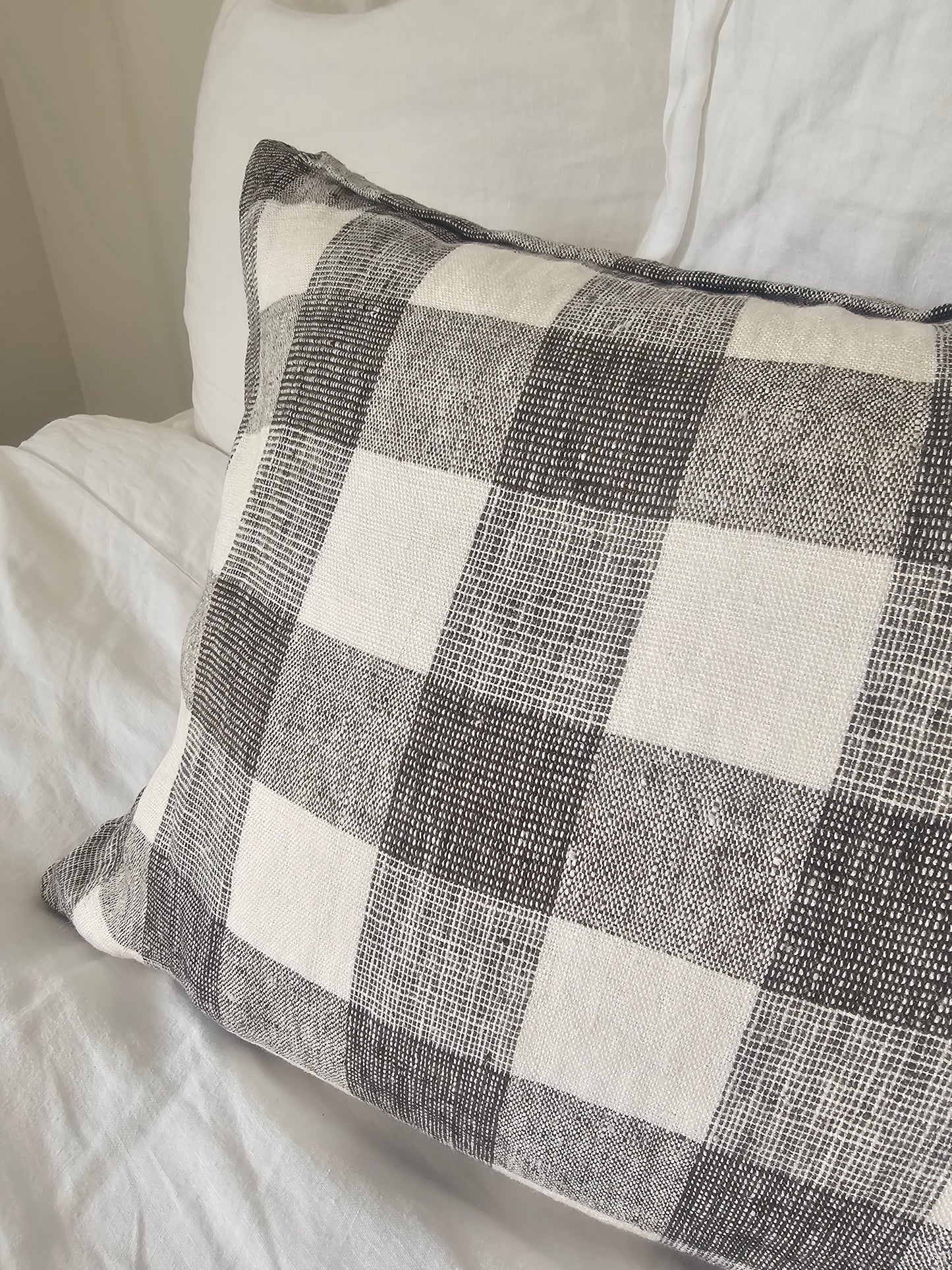 LINEN CUSHION COVER - IVORY / CHARCOAL