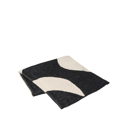 Maren Throw -Black/Off White