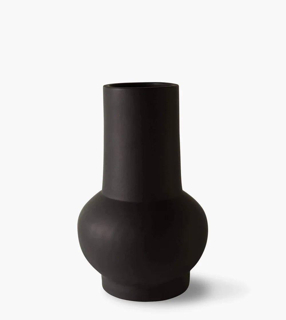 Orphe Black Vessel