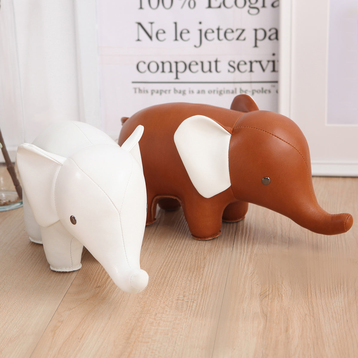 Bookend Classic Elephant | Tan