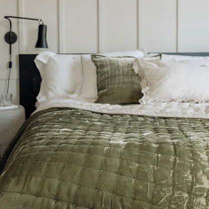 Velvet Quilt | Caper