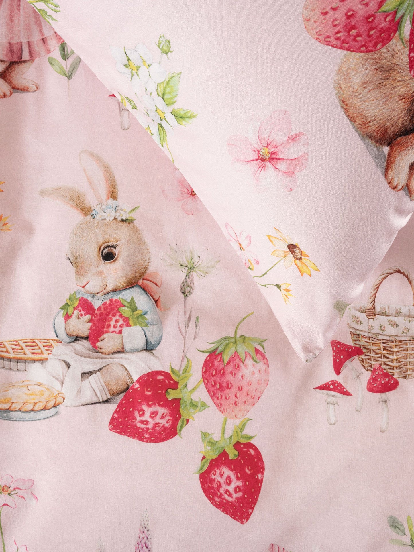 Childrens Duvet Cover | STRAWBERRY GARDEN