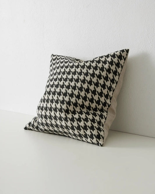 Houndstooth Cushion | Black