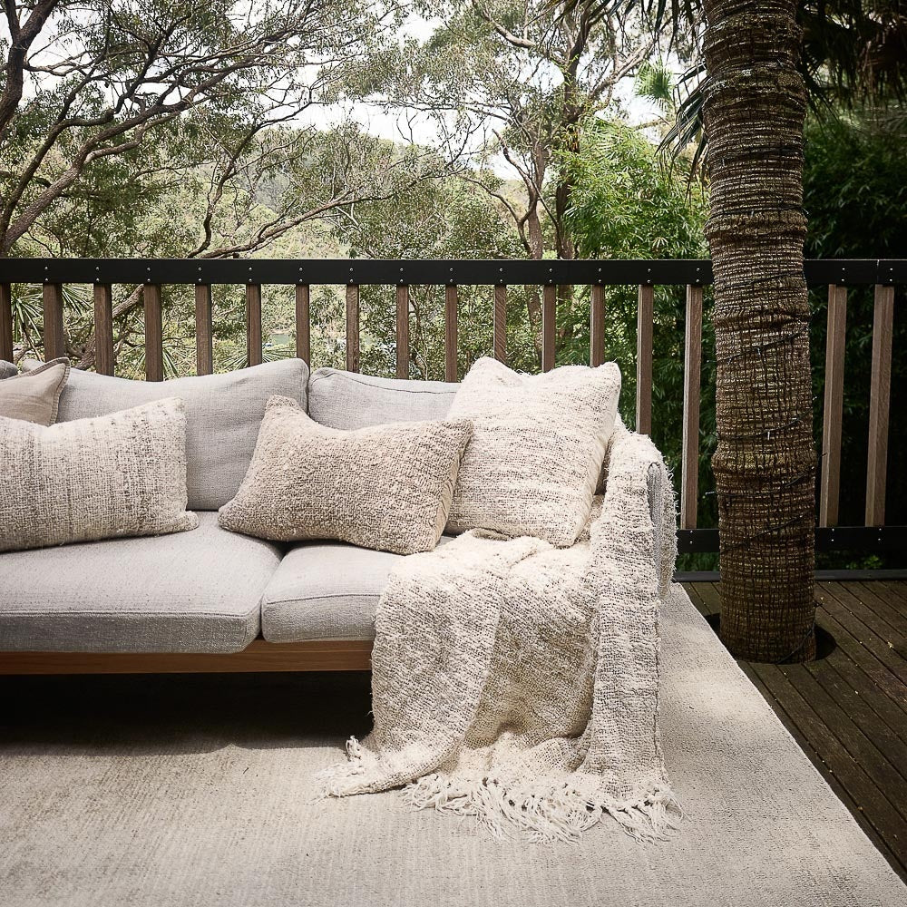 Hand Woven Linen Wabi Throw | Ivory