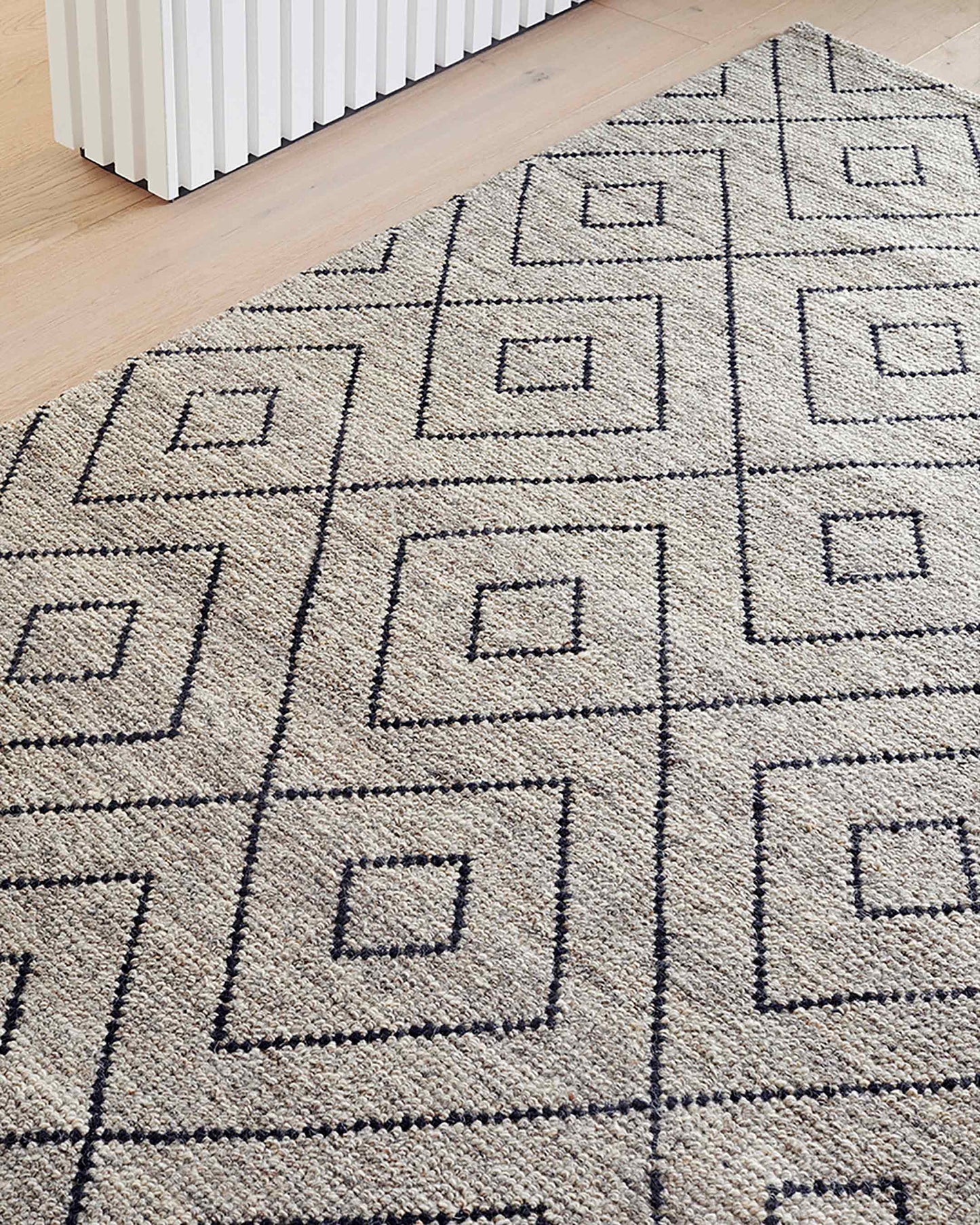 Makalu Floor Rug | Basalt