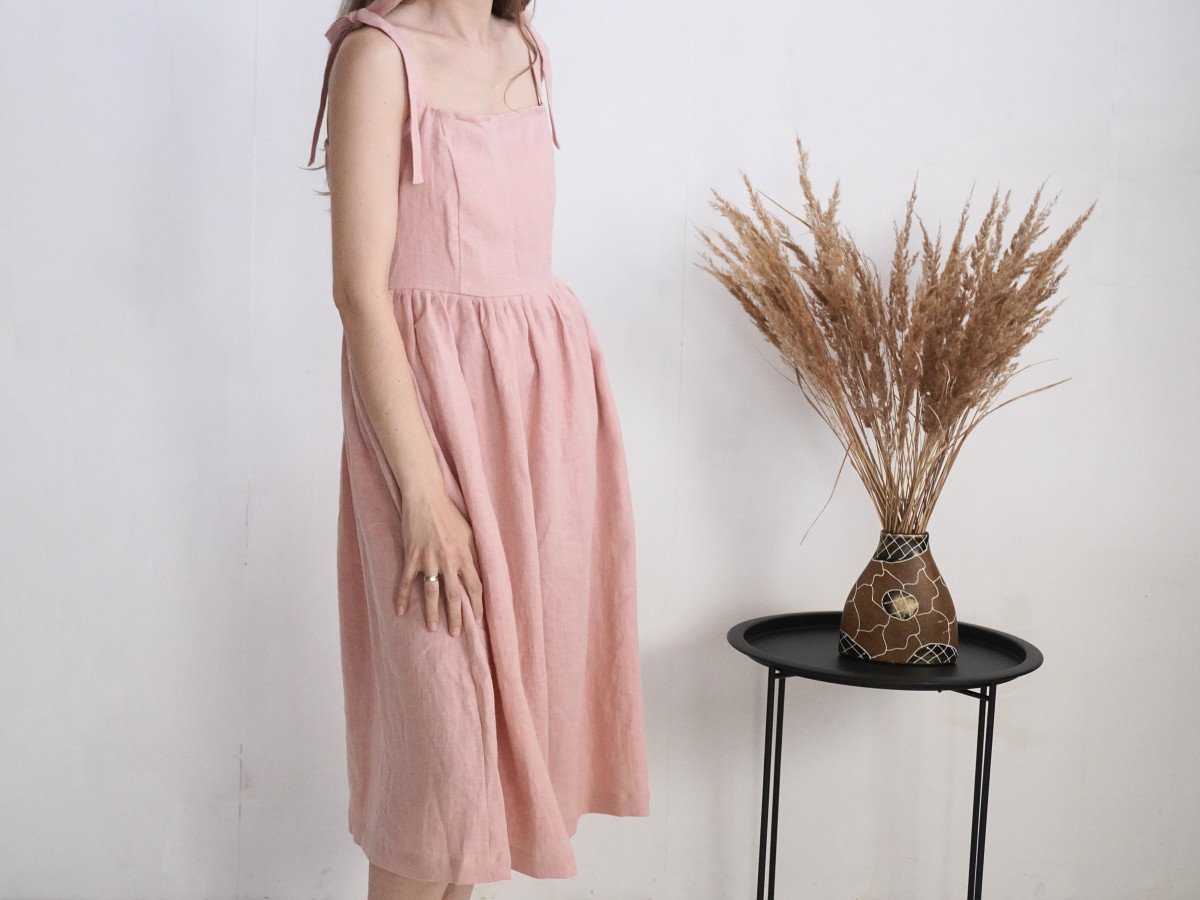 Linen Sun dress in Dusty rose