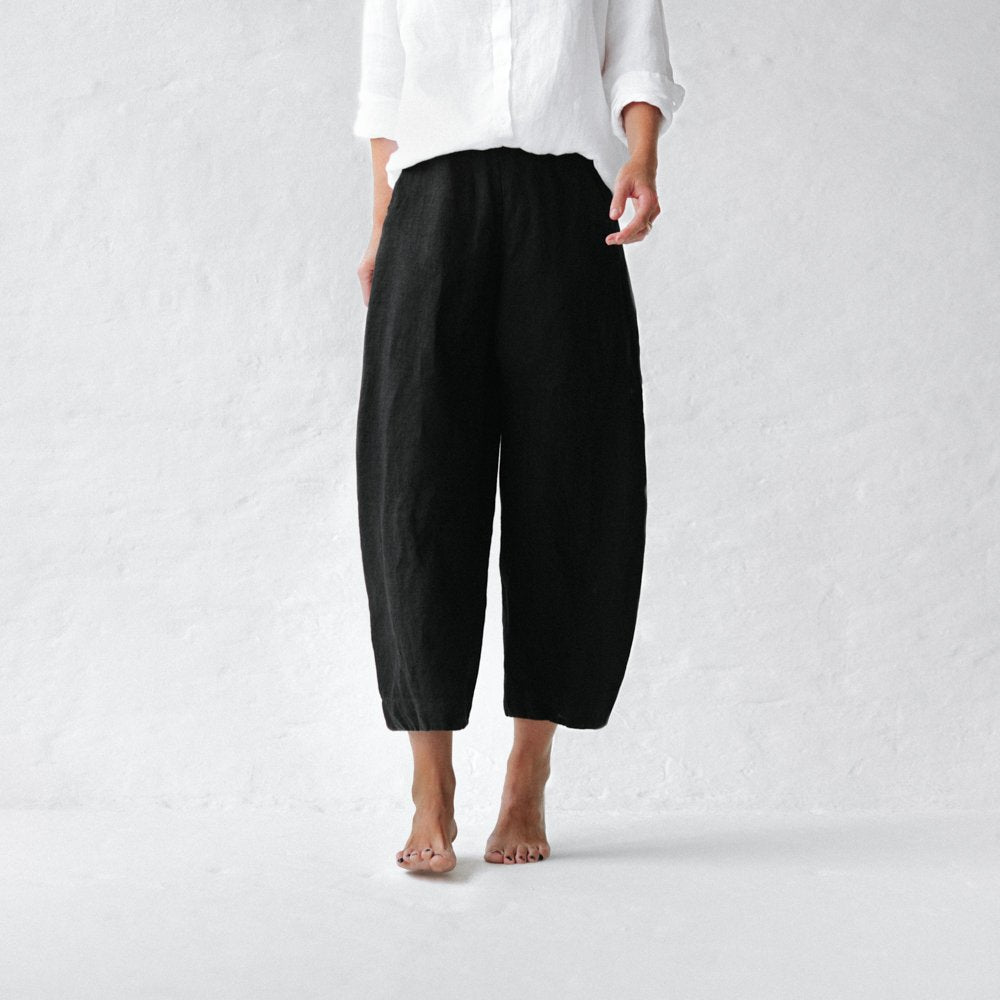 Black Linen Cropped Trouser