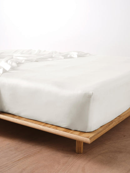 Luxury Bamboo Sheet Set in White