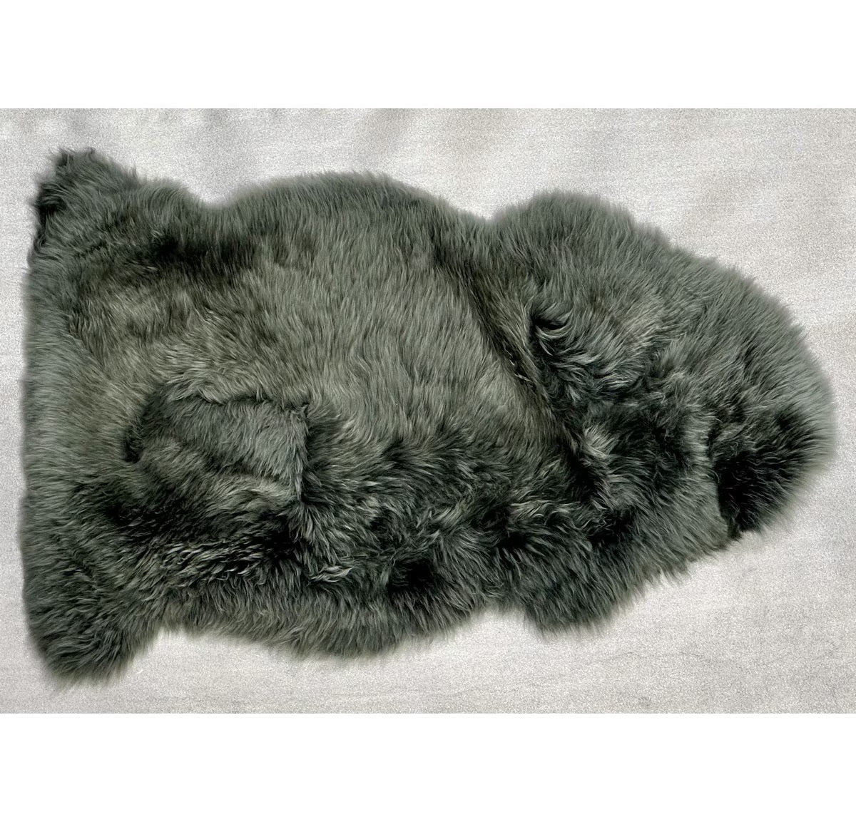 Sheepskin Rug Olive / Thyme –  100% New Zealand wool